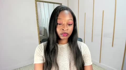 Snapshot of nayariskaya chatting on 09-29-25, 02:11 Nayaris 3 online show from 09-29-25, 02:11