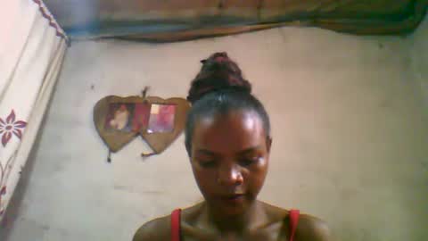 Snapshot of naylah313 chatting on 02-21-26, 07:53 Nayla online show from 02-21-26, 07:53