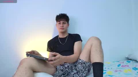 Naytoon online show from 12-22-25, 03:47