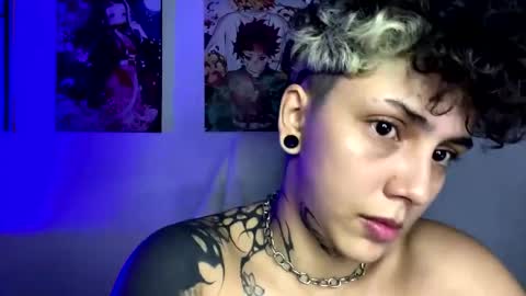 Snapshot of nazzz10 chatting on 11-30-25, 02:59 nazzz10 online show from 11-30-25, 02:59