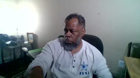 Terry online show from 10-26-25, 01:11