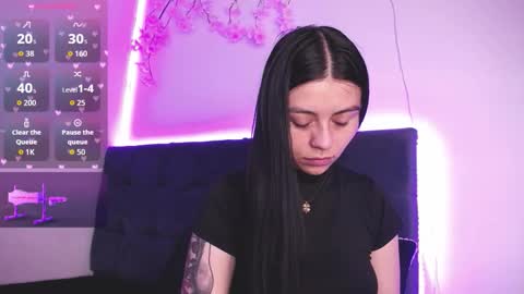 nea--  online show from 10-25-25, 08:11