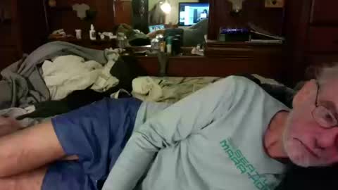 Snapshot of nedddludd chatting on 10-12-25, 01:59 nedddludd online show from 10-12-25, 01:59