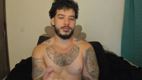 Nei turn green online show from 04-15-26, 05:09