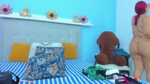 Snapshot of neferet_opal chatting on 01-10-26, 12:01 neferet_opal online show from 01-10-26, 12:01