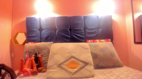 Snapshot of neferet_opal chatting on 02-19-26, 12:06 neferet_opal online show from 02-19-26, 12:06