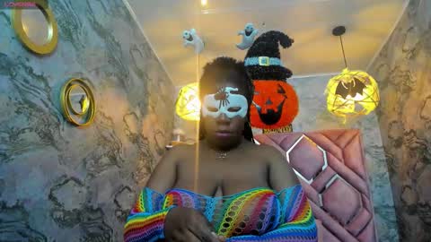 Snapshot of neffertiry_ebonny chatting on 10-30-25, 04:58 Nefer online show from 10-30-25, 04:58