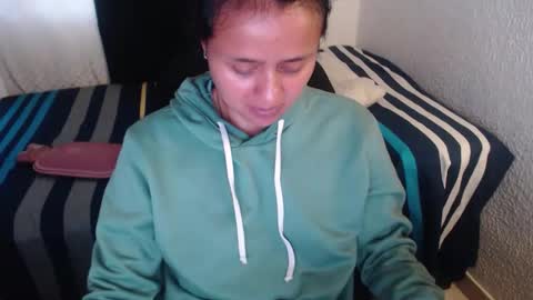 Zoe online show from 12-20-25, 11:06