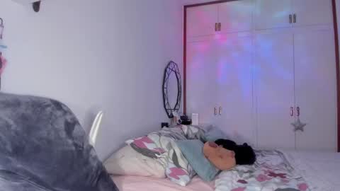 Miss Elaine New account online show from 03-20-26, 06:57