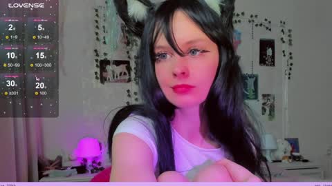 neko_kitsune online show from 12-17-24, 03:39