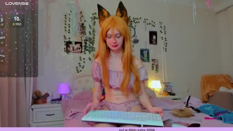 neko_kitsune online show from 02-04-25, 01:27