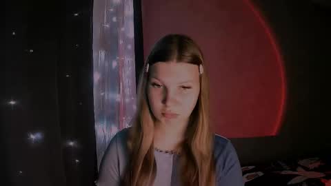 Nelli online show from 12-15-25, 08:46