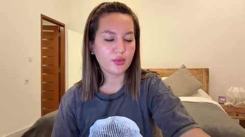 Snapshot of nellyfischer chatting on 09-16-25, 10:16 Nelly online show from 09-16-25, 10:16