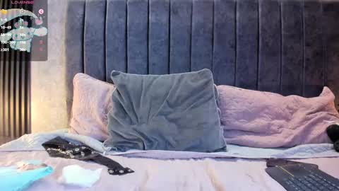 Snapshot of nemesis_castel chatting on 02-13-25, 08:34 Nemesis online show from 02-13-25, 08:34