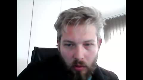 Snapshot of nemooke89 chatting on 11-13-25, 08:24 Nemo online show from 11-13-25, 08:24