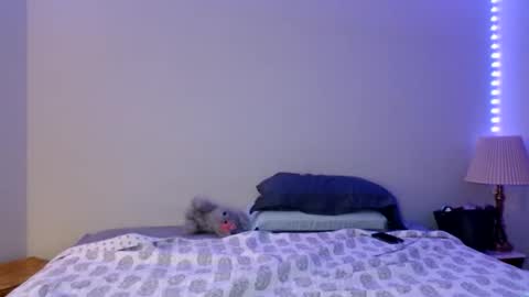 Snapshot of nenababyyy chatting on 10-26-25, 01:11 nenababyyy online show from 10-26-25, 01:11