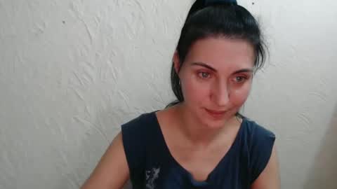 Snapshot of nensyfay_ chatting on 12-14-24, 11:56 Nensy online show from 12-14-24, 11:56