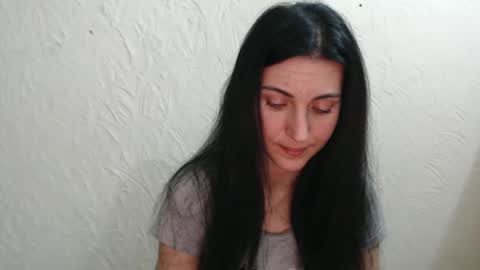 Snapshot of nensyfay_ chatting on 12-20-24, 08:23 Nensy online show from 12-20-24, 08:23