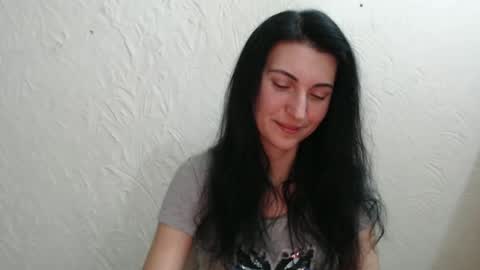 Snapshot of nensyfay_ chatting on 01-07-25, 03:33 Nensy online show from 01-07-25, 03:33