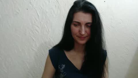 Snapshot of nensyfay_ chatting on 01-25-25, 10:28 Nensy online show from 01-25-25, 10:28