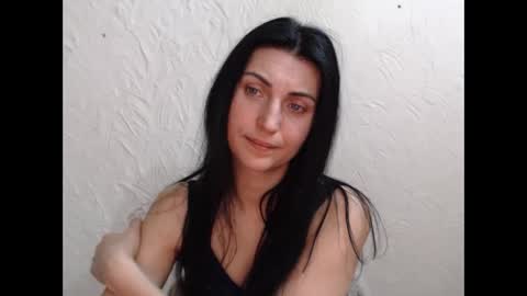 Snapshot of nensyfay_ chatting on 02-08-25, 11:34 Nensy online show from 02-08-25, 11:34
