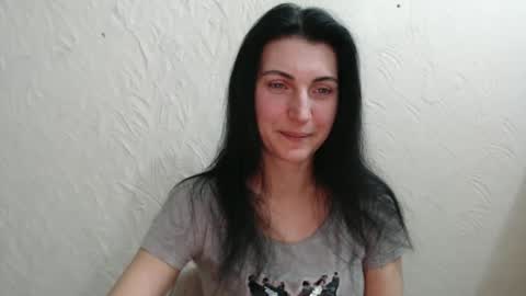Snapshot of nensyfay_ chatting on 02-15-25, 07:17 Nensy online show from 02-15-25, 07:17