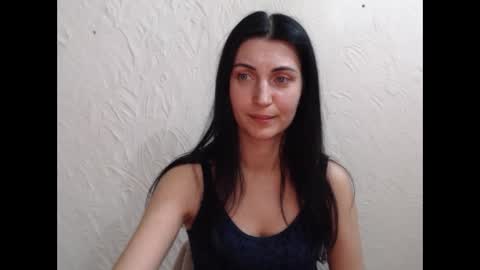 Snapshot of nensyfay_ chatting on 02-19-25, 05:27 Nensy online show from 02-19-25, 05:27