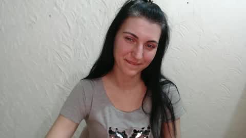 Snapshot of nensyfay_ chatting on 03-08-25, 10:34 Nensy online show from 03-08-25, 10:34