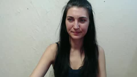 Snapshot of nensyfay_ chatting on 03-11-25, 03:23 Nensy online show from 03-11-25, 03:23