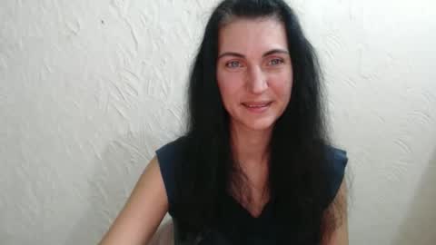 Snapshot of nensyfay_ chatting on 09-13-25, 07:24 Nensy online show from 09-13-25, 07:24