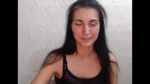 Snapshot of nensyfay_ chatting on 10-20-25, 01:55 Nensy online show from 10-20-25, 01:55