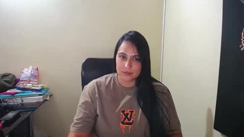 Snapshot of neny445 chatting on 12-16-24, 06:27 kelly lopez online show from 12-16-24, 06:27