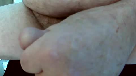 Snapshot of neohiom4f chatting on 12-17-24, 03:17 neohiom4f online show from 12-17-24, 03:17