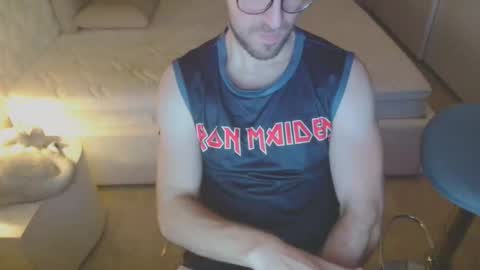 Snapshot of nerchia_89 chatting on 09-17-25, 10:00 Nerchia89 online show from 09-17-25, 10:00