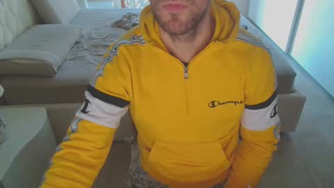 Snapshot of nerchia_89 chatting on 10-05-25, 02:37 Nerchia89 online show from 10-05-25, 02:37