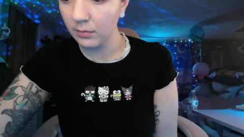 Snapshot of nerdy_squirty chatting on 12-09-24, 08:44 NerdySquirty online show from 12-09-24, 08:44