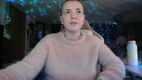 Snapshot of nerdy_squirty chatting on 12-11-24, 09:09 NerdySquirty online show from 12-11-24, 09:09