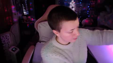 Snapshot of nerdy_squirty chatting on 01-09-25, 07:42 NerdySquirty online show from 01-09-25, 07:42