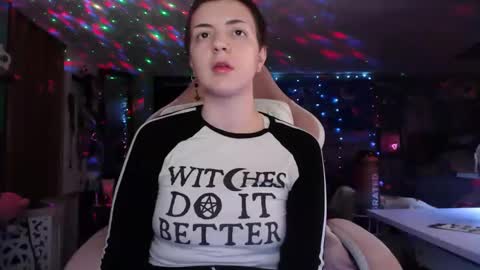 Snapshot of nerdy_squirty chatting on 02-03-25, 08:57 NerdySquirty online show from 02-03-25, 08:57