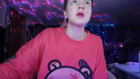 Snapshot of nerdy_squirty chatting on 02-07-25, 04:59 NerdySquirty online show from 02-07-25, 04:59