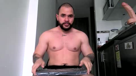 neron XXL online show from 11-23-25, 02:17