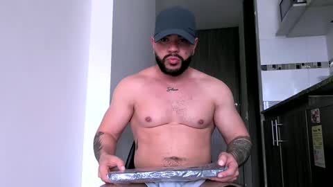 neron XXL online show from 11-30-25, 01:26