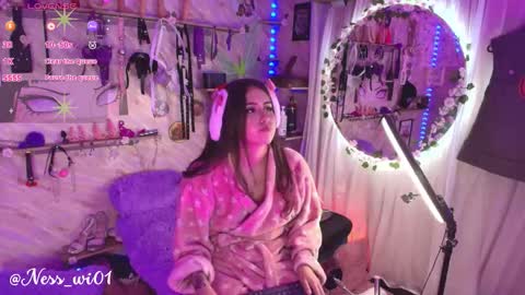          online show from 02-15-26, 07:51