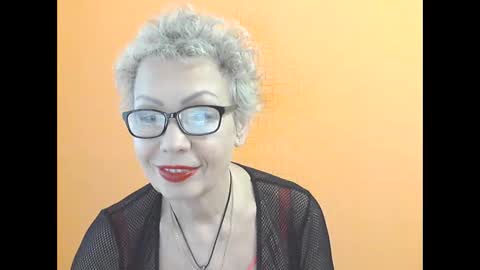 NessyJenixs online show from 11-13-25, 07:29