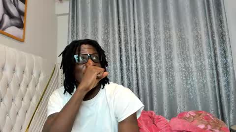 Snapshot of netfux_and_chill chatting on 12-14-25, 07:07 netfux_and_chill online show from 12-14-25, 07:07