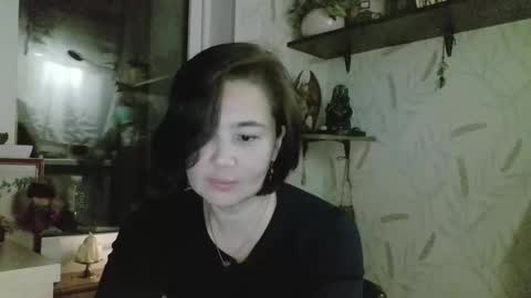 Snapshot of nettie_allie chatting on 12-03-25, 08:40 Nettie Allie online show from 12-03-25, 08:40