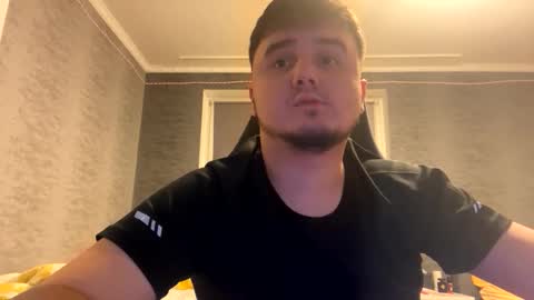 Joung Boy online show from 01-16-26, 09:19