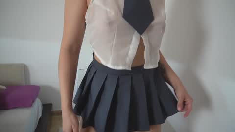 new dee online show from 11-24-25, 07:19