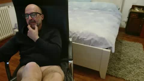 simi online show from 02-23-26, 07:55