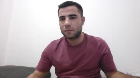 Snapshot of newworld0 chatting on 12-10-24, 07:43 newworld0 online show from 12-10-24, 07:43